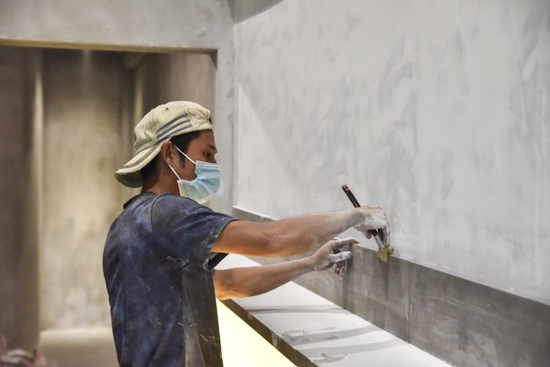 Plastering (in controlled mixes)